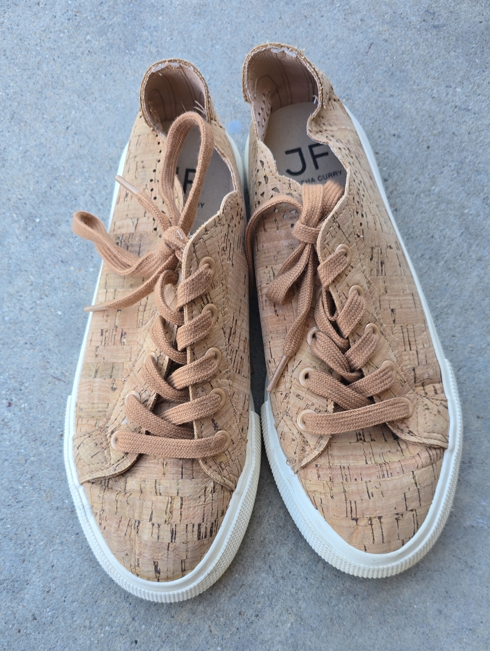 Casual Cork Lace-Up Sneakers in Tan by